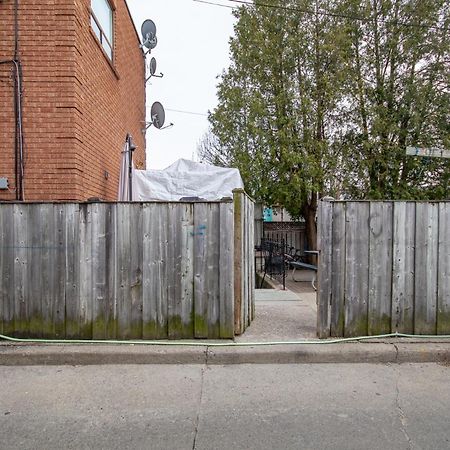 Cozy Home In Downtown Toronto! Exterior foto